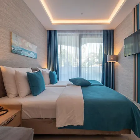 Hotel Montenegro